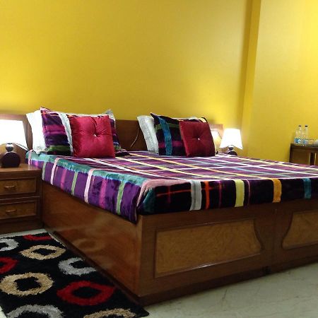 Parkash Bed And Breakfast Нью-Дели Экстерьер фото
